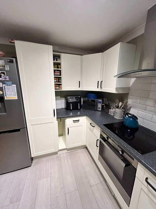 Spray Paint Kitchen Cupboard Units Cabinets Doors Panels Plinth Cornice and Trim